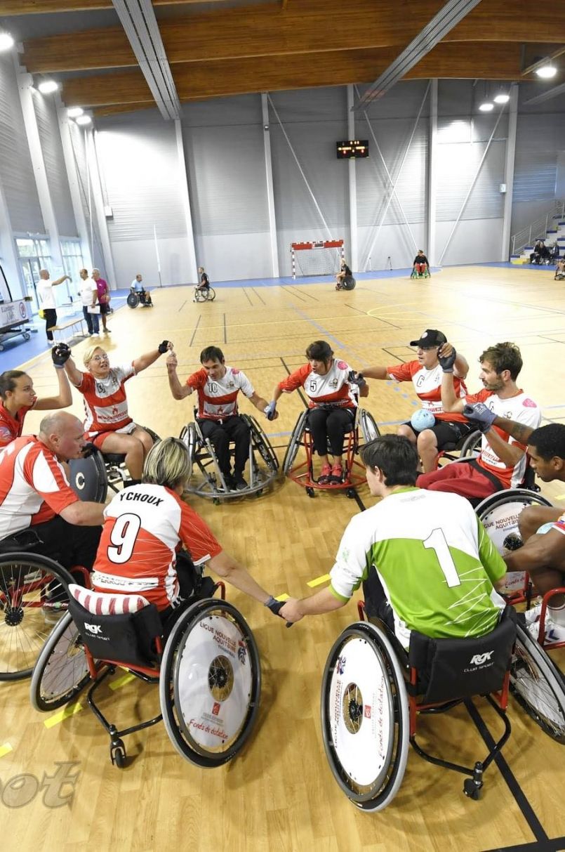 Toute la fiert du Handball Ychoux Club, fort de ses rsultats de ses quipes sniors et de sa section handi-fauteuil.